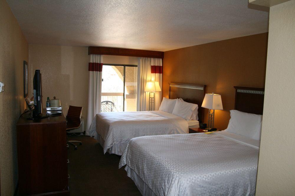 Four Points By Sheraton Tucson Airport Exterior photo